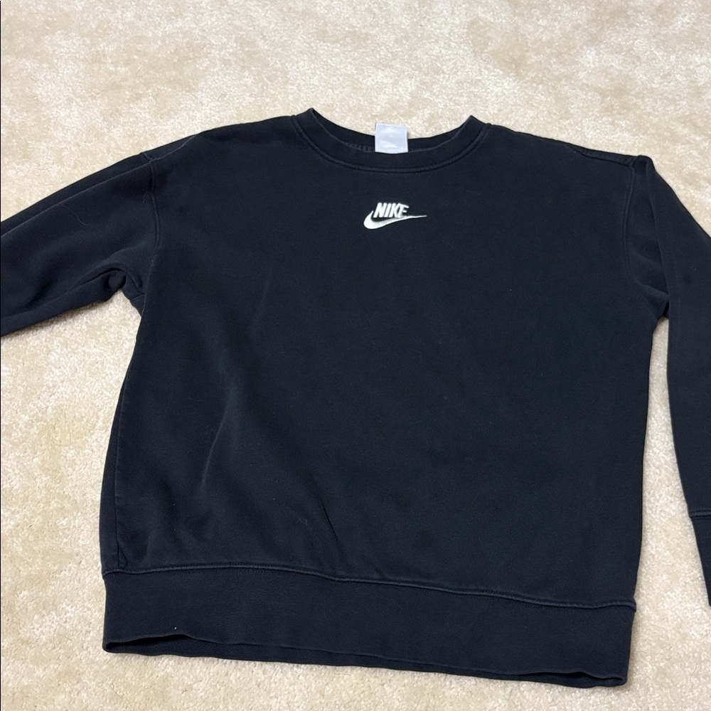 Nike Black Crewneck Sweatshirt